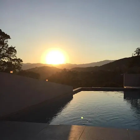 Villa Mamago Cirendinu