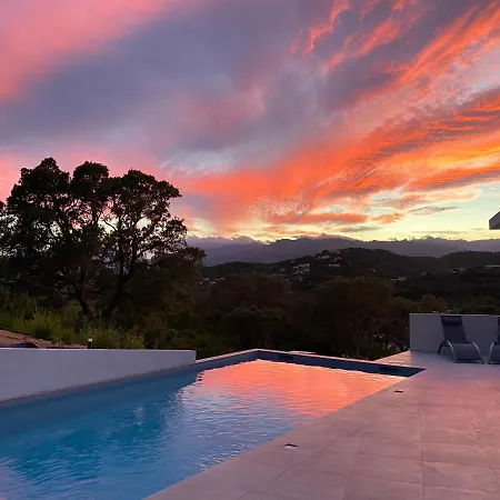 Villa Mamago *